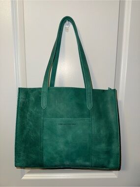 Portland Leather E/W Lola Leather Tote in Reef